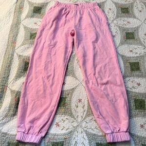 Brandy Melville baggy pink sweatpants joggers loungewear clean girl — fits XS/S